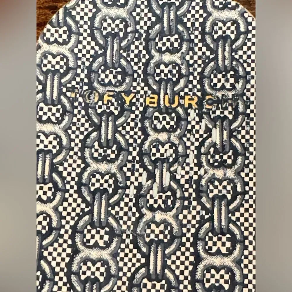 Tory‎ Burch Blue and White flip flops size 8/9